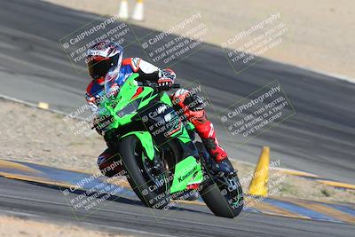 media/Nov-15-2024-CVMA Friday Practice (Fri) [[b142d29251]]/4-Group 4 and Trackday/Session 2 (Turn 10)/